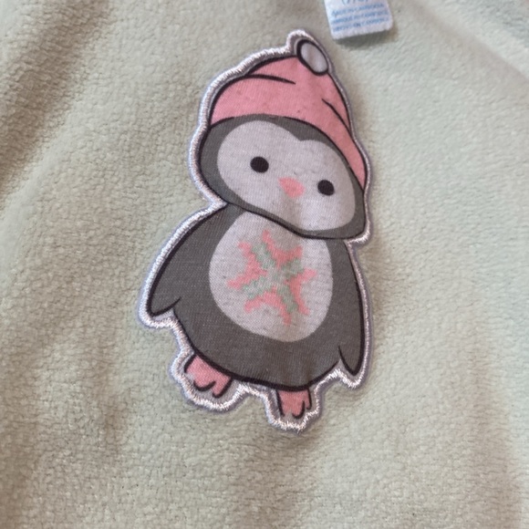 💕 Preloved Soft Cozy Girls PJ Set - Picture 5 of 8